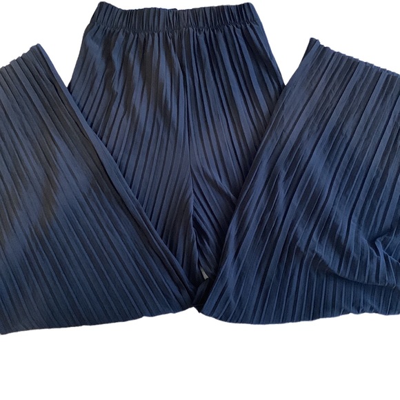 made by johnny Pants - Made by Johnny Pleated Wide Leg Palazzo Pants size S/M